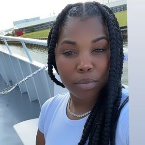 Meet your Posher, Tanea